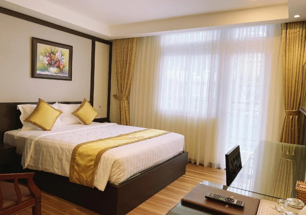 Hoang Minh Chau Ba Trieu Hotel