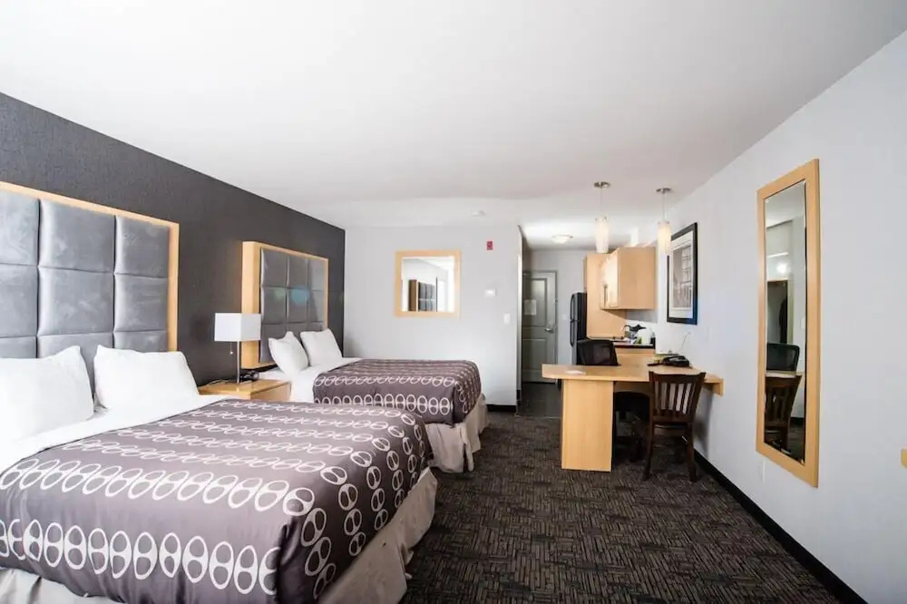 Western Star All Suites Carnduff