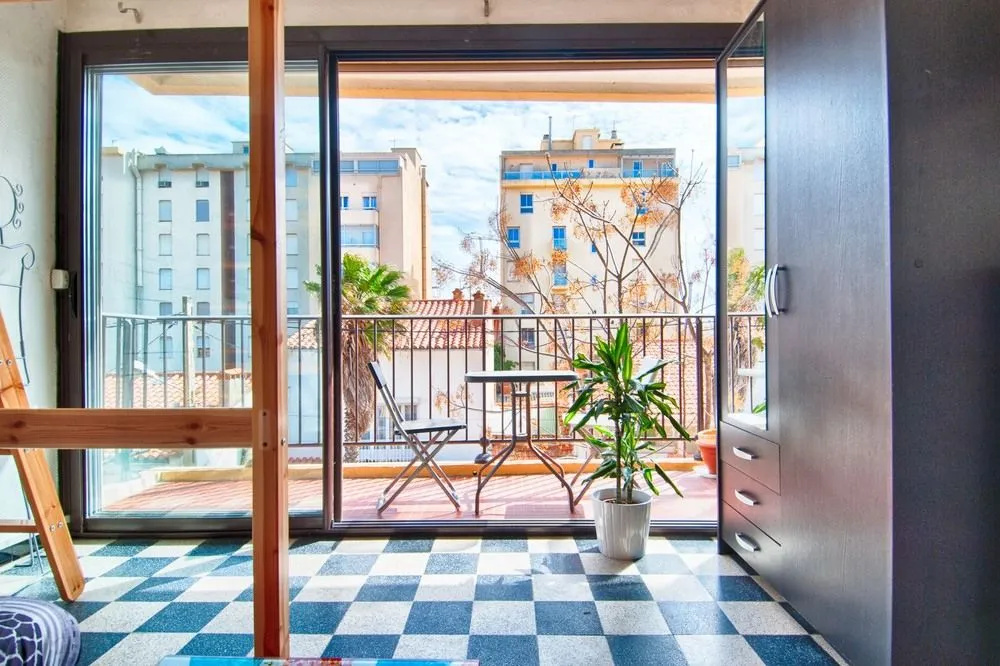 Studio moderne à la plage