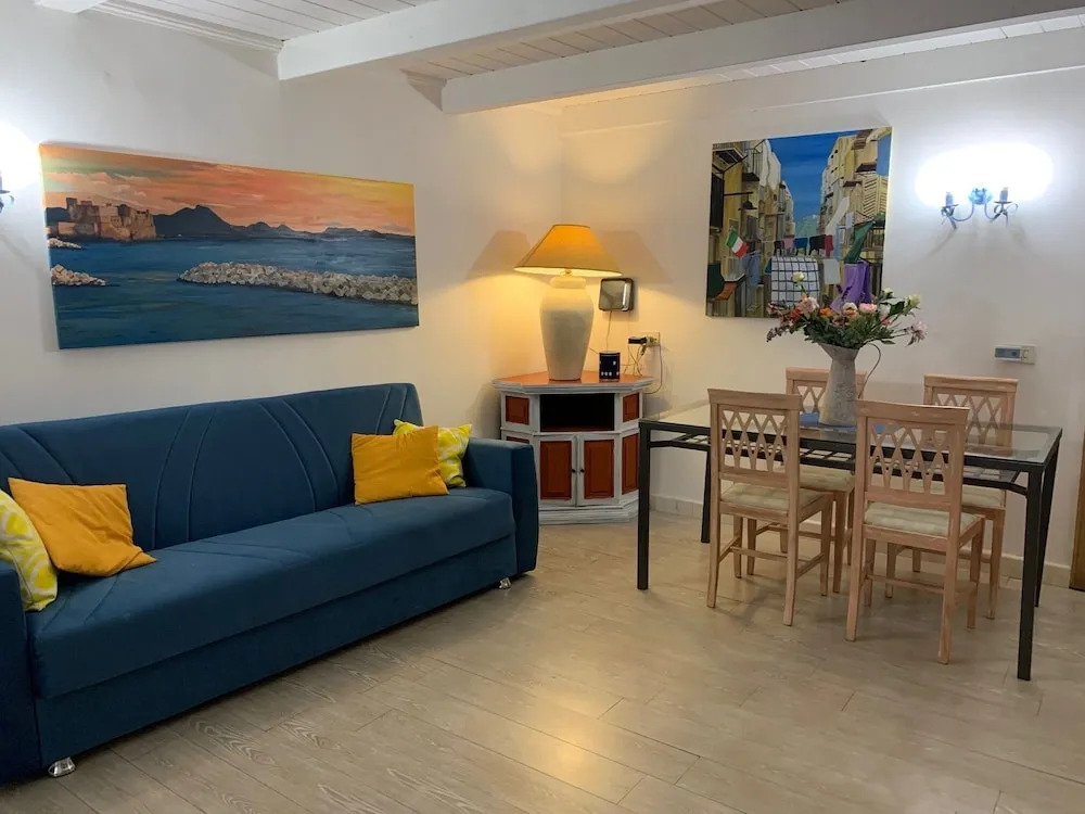 Napoli Suites Quartieri