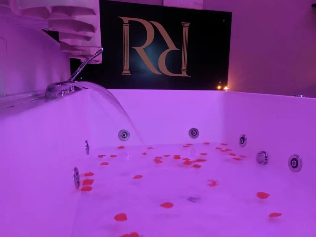 Royalty room spa