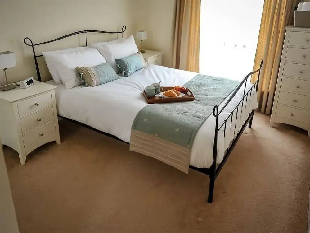 Select Serviced Accommodation - Gweal Place