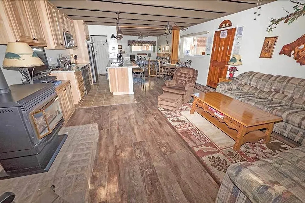 439 Ala Wai Blvd., 157 - Studio condo by RedAwning