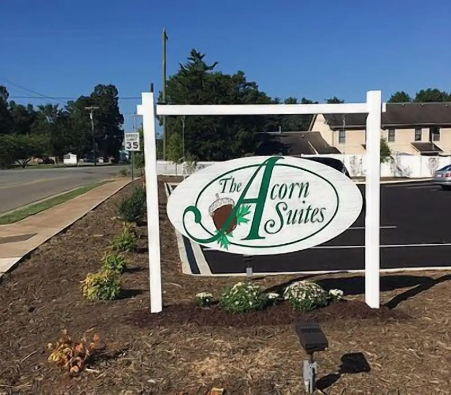 The Acorn Suites