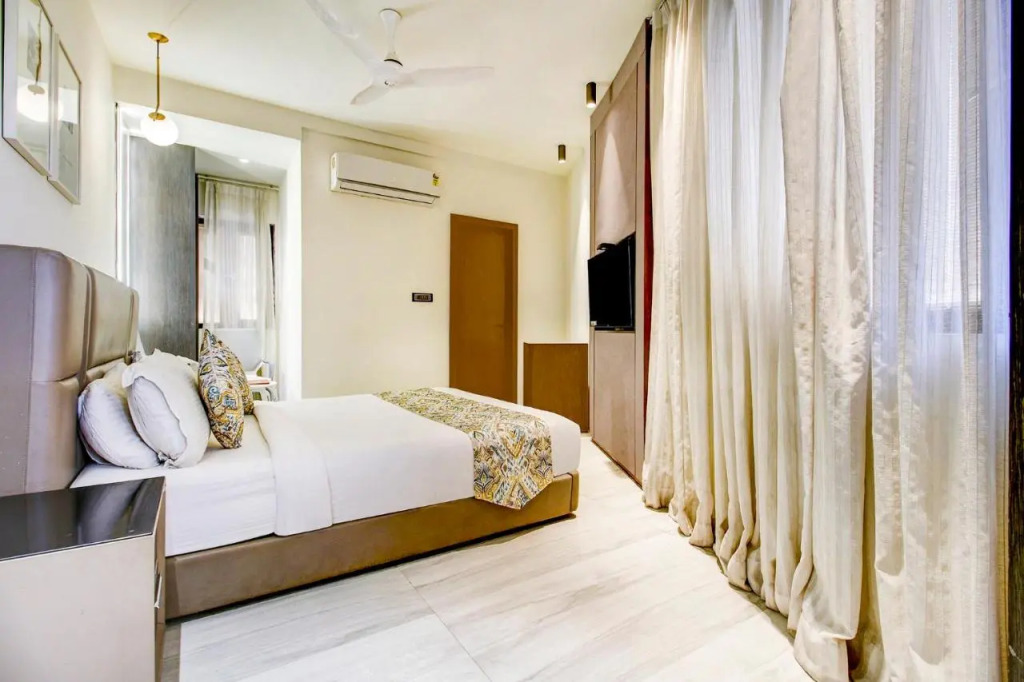 FabHotel Prime Oasis Blue