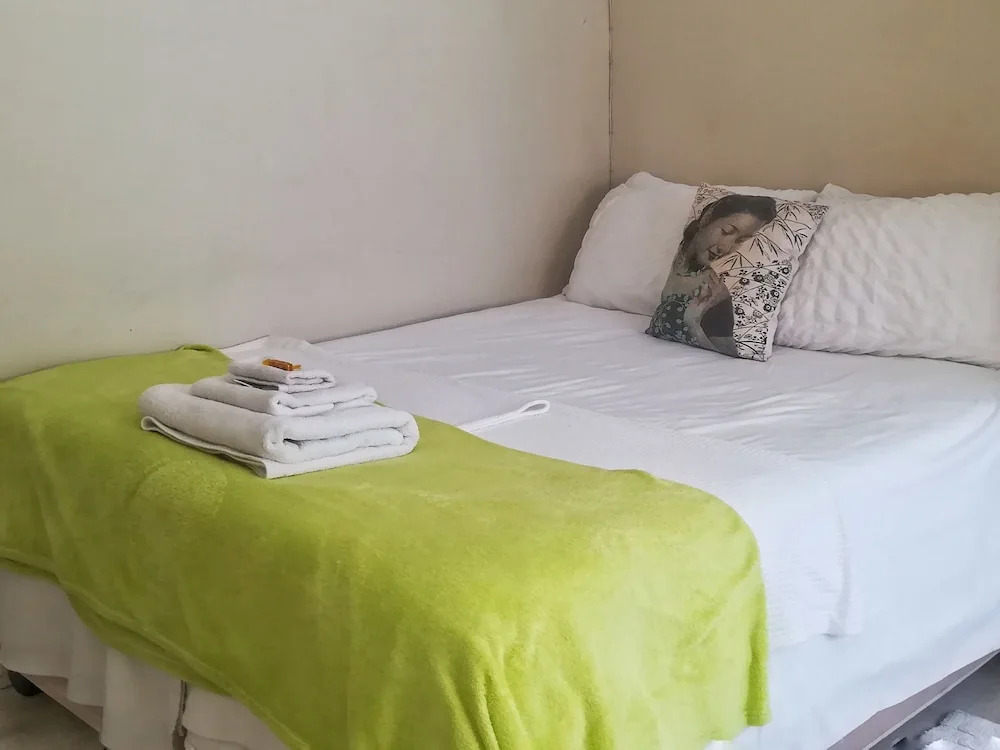Jaquis Garden Guesthouse