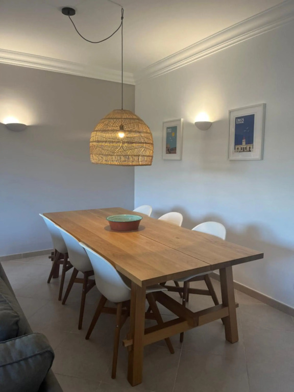 Luxury apartment with free use of pool, gym and spa