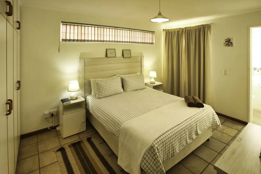 Top Deck Langebaan 6-sleeper