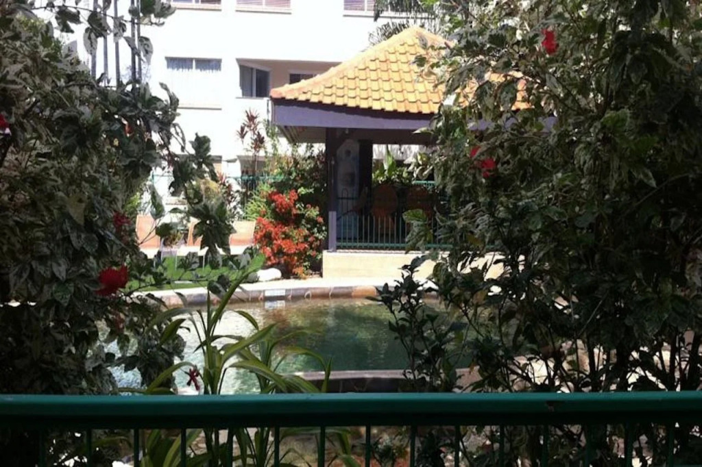 Reef Gateway Apartments