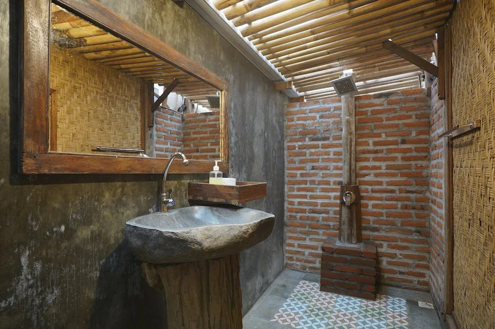 Kayu Beach Villa by TwoSpaces, Nusa Dua Beach