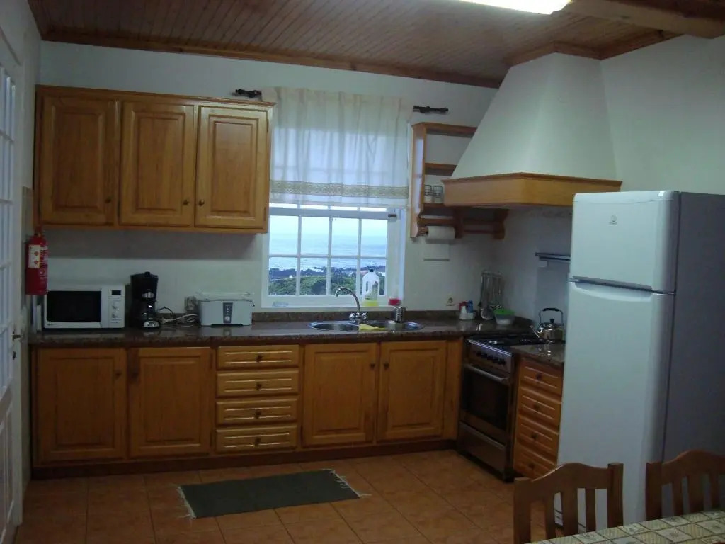 Casa Do Canto # PICO HOLIDAY RENTALS
