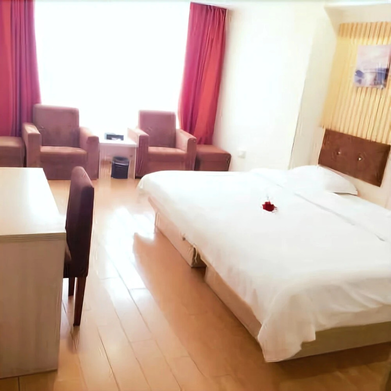 Pingtan Modem Holiday Hotel