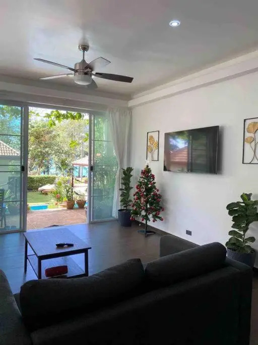 La VILLA TIPPAWAN 4Bedroom with Sea View