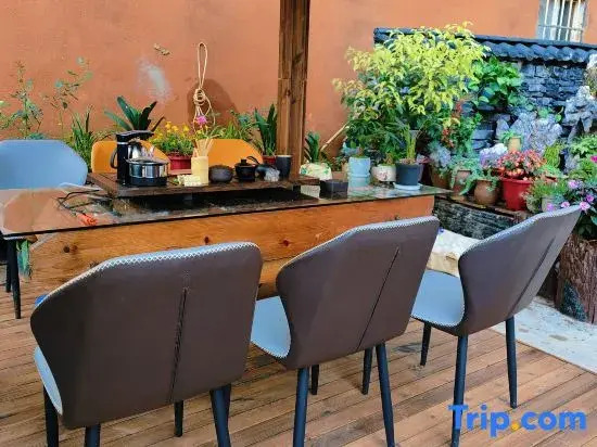 Puzhehei Qingyaxuan Homestay
