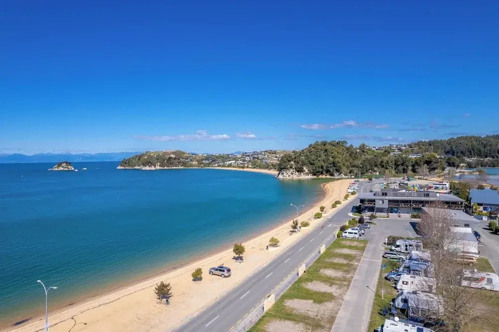Kaiteriteri Recreation Reserve Cabins