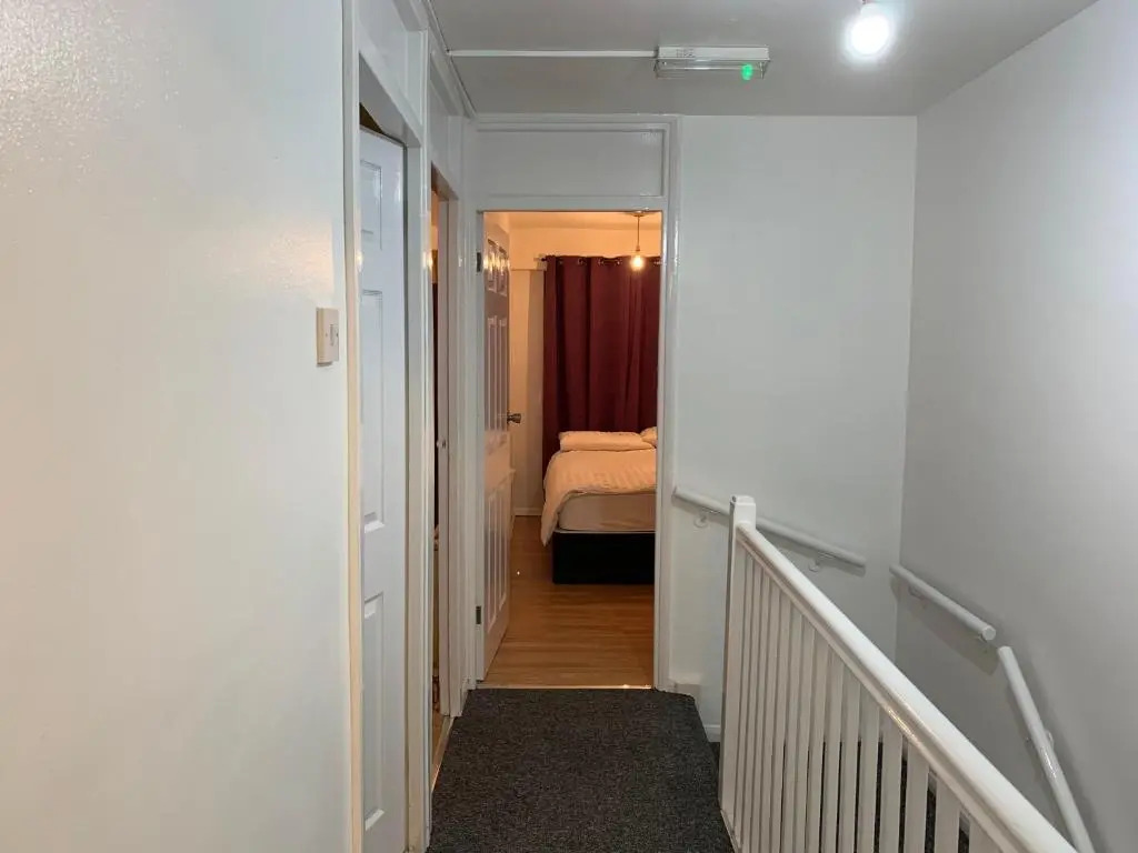 London Stratford 4 Bedrooms Apartment