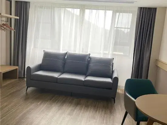 City Comfort Inn Hotel (Wuhan Jiufengshan Forest Park)