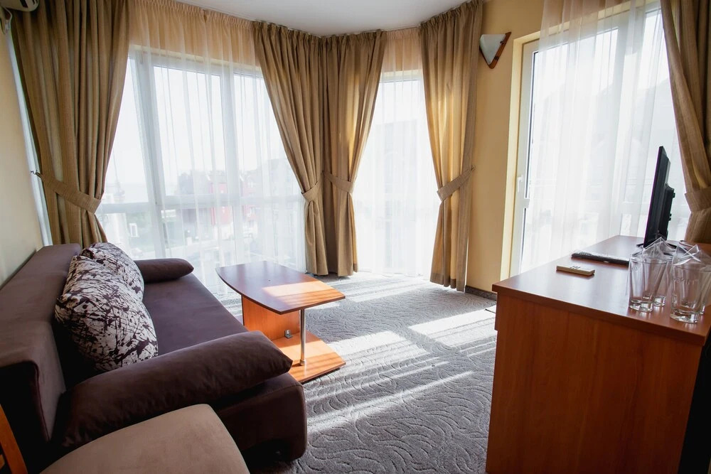 Family Hotel Dolphin