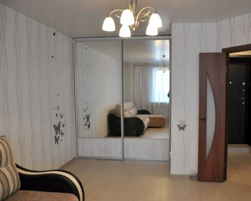 Kvartira Posutochno - Gostiniy Dvor - 1