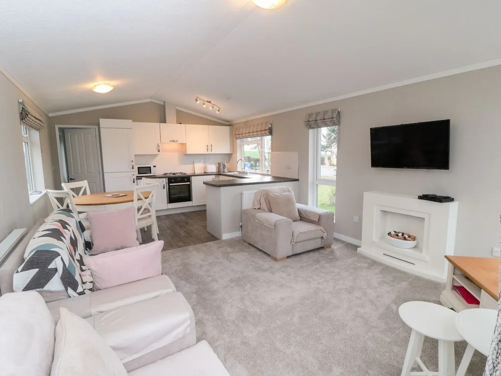 22 Meadow View Lodge