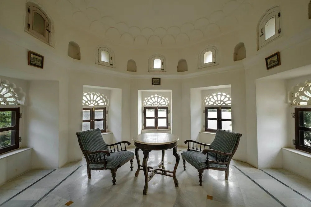 Hotel Rajmahal Palace