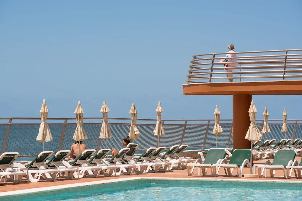 Akisol Ericeira Sun