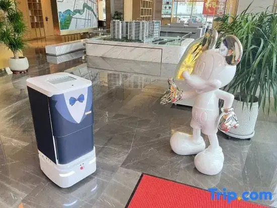 YHotel Leno