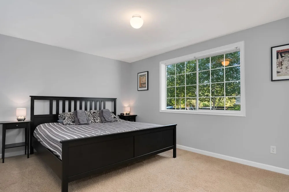 Seattle Vacation Home: The Big Top
