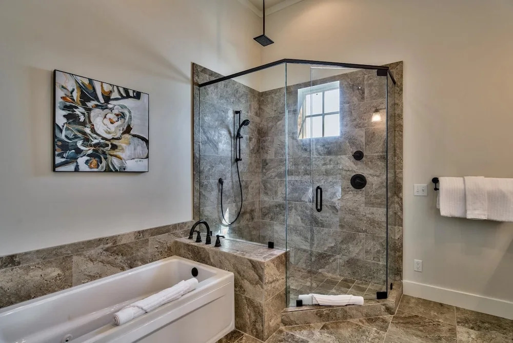 The Pelagic Blue 7 Bedroom Holiday Home by Five Star Properties