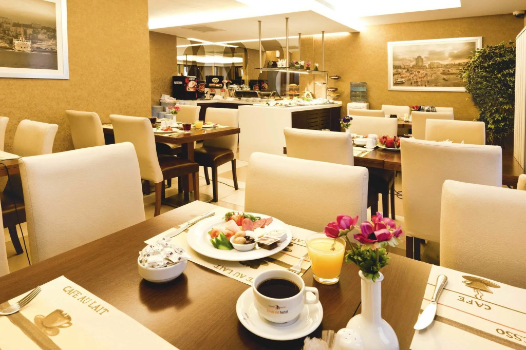 Emerald Hotel