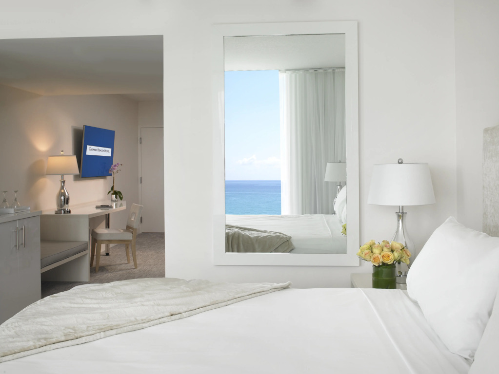 Grand Beach Hotel