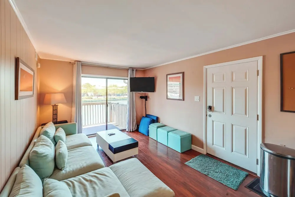 Spring Escape: Ocean City Bayview Condo