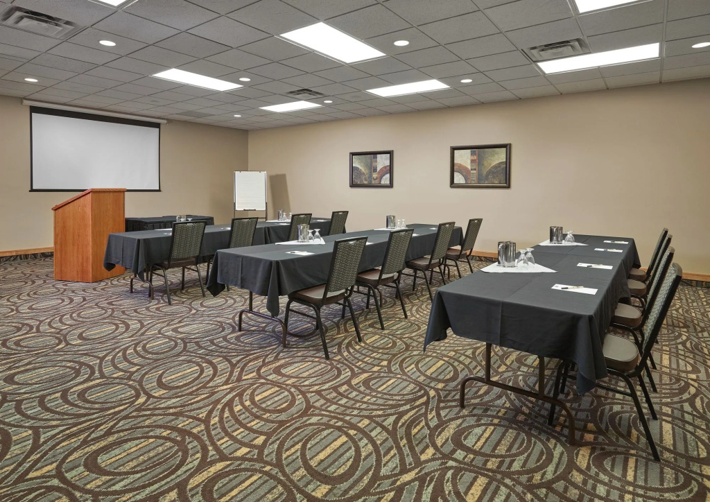 Neighbourhood Inn Hotels in Bonnyville