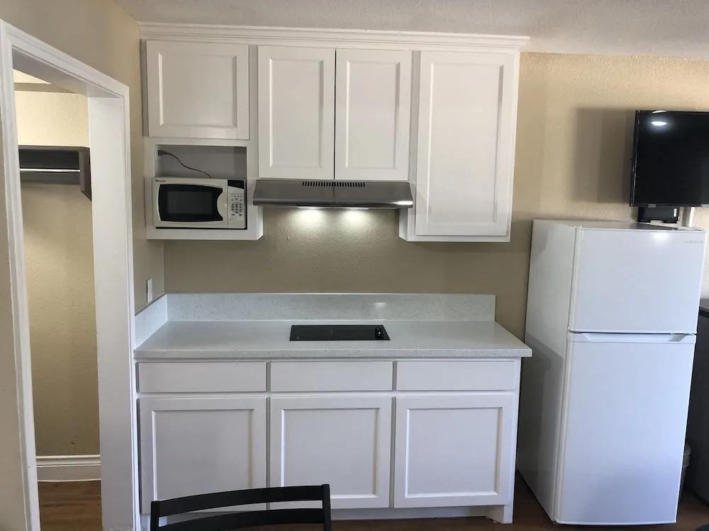 Luxury Inn & Suites
