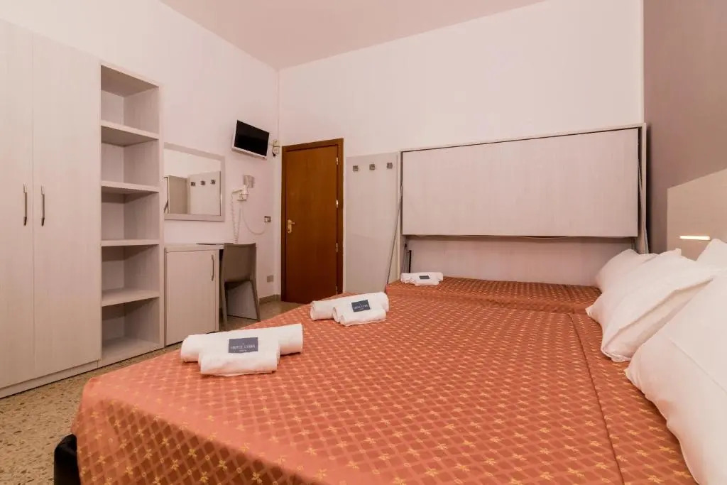 Hotel Lydia