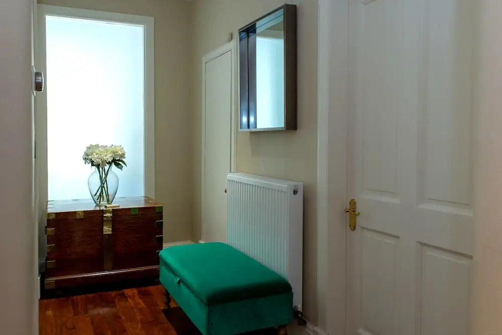Deluxe Edinburgh Retreat Apartment