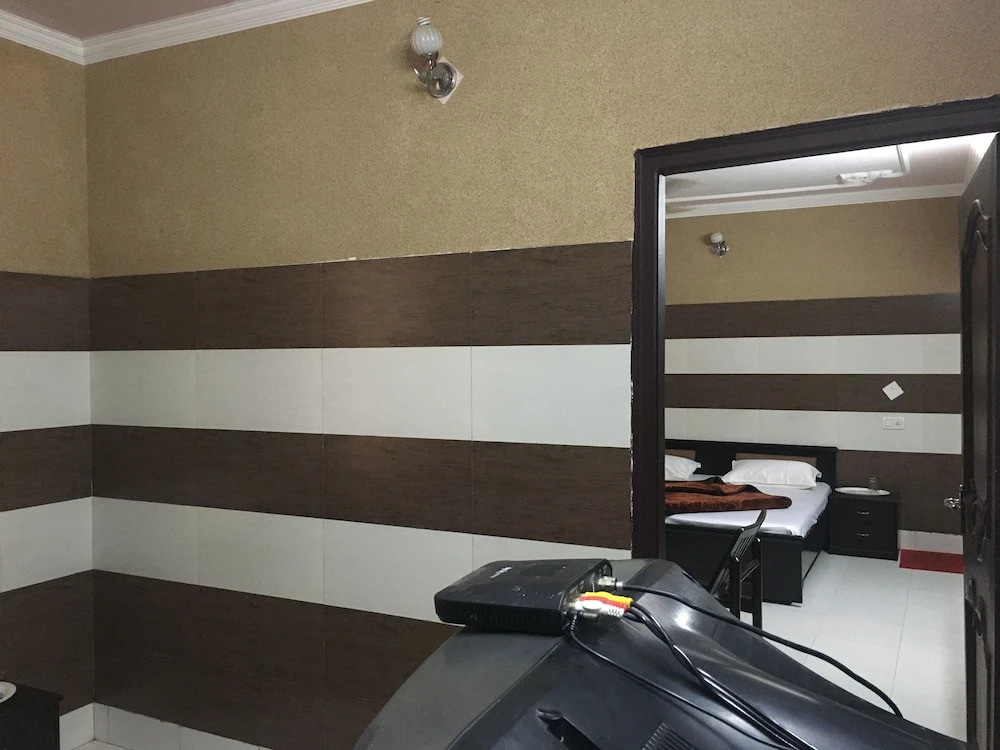 Hotel Shri Amarnath Lodge