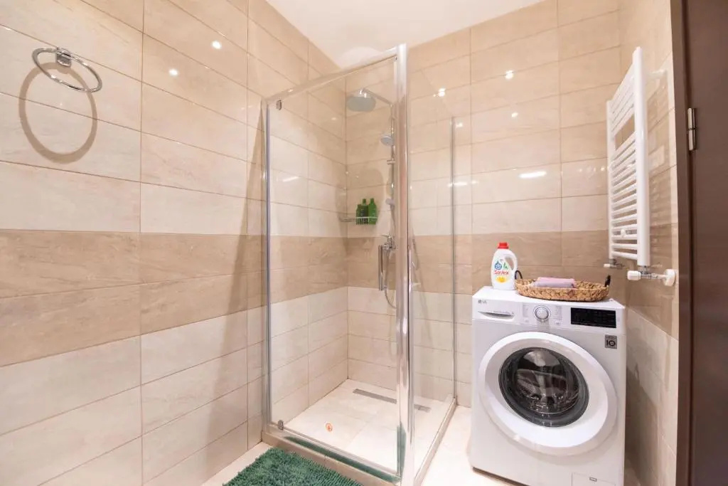GG home - cozy 1 bedroom apartment on Kazbegi avenue 15