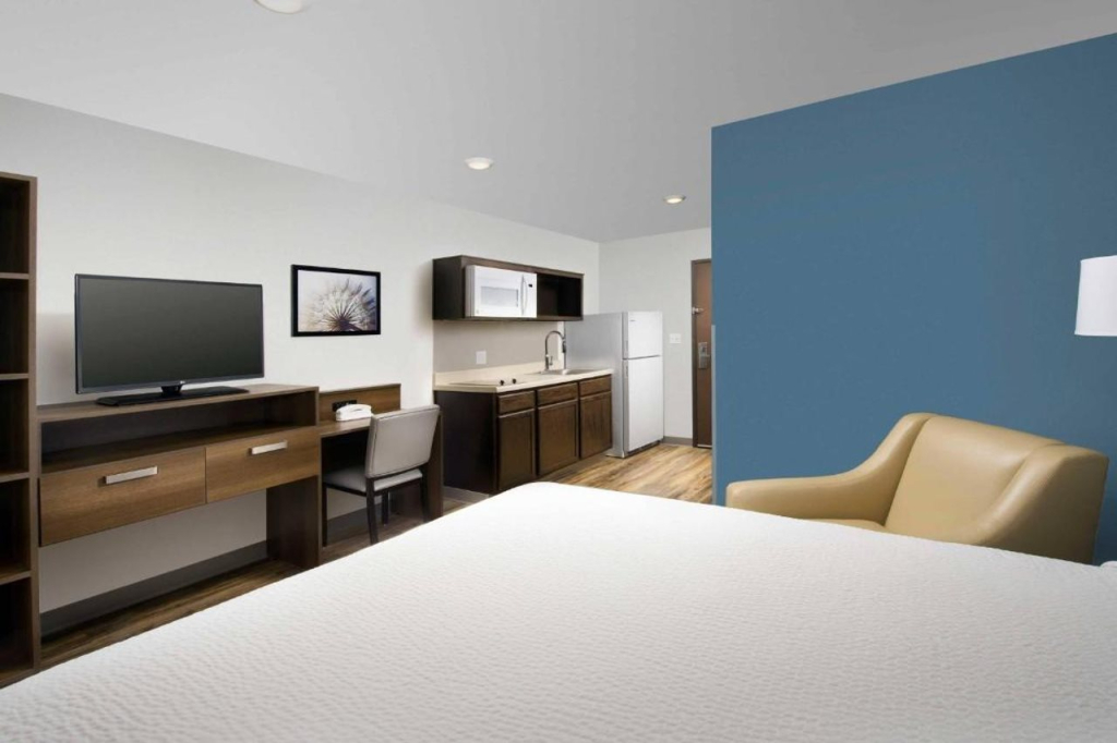 WoodSpring Suites Charlotte Airport
