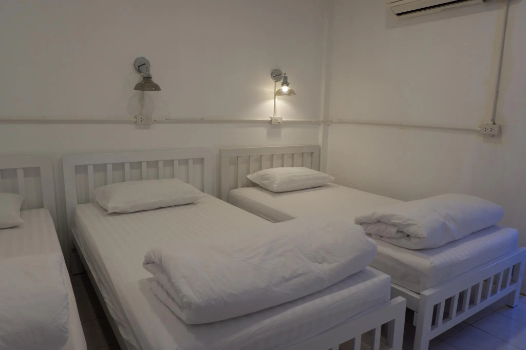Zleepinezz Hostel