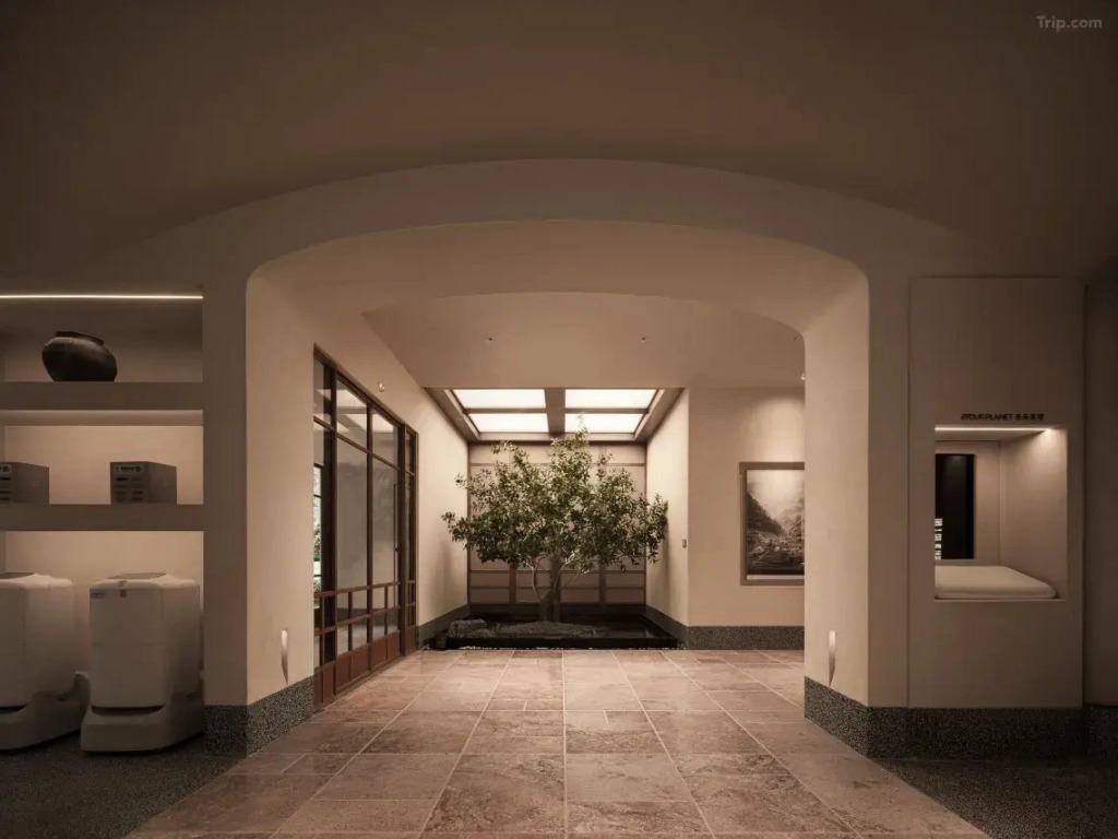 Отель Atour Orign Hotel Chengdu Kuanzhai Alley Changshun Street