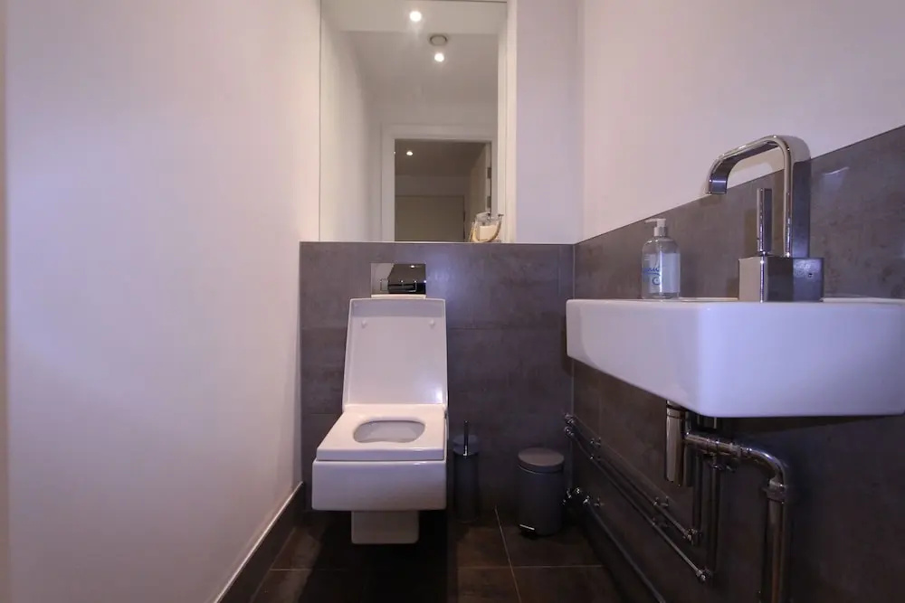 Modern 2 Bedroom Apart in heart London