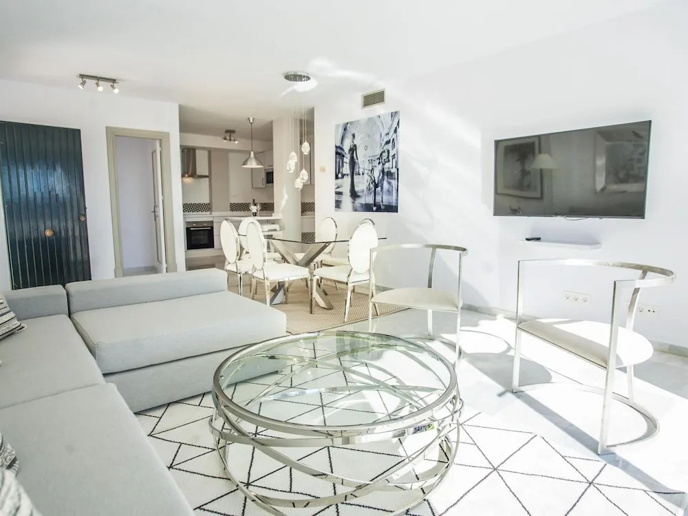 Jardines 16 Beautiful Family Apartment
