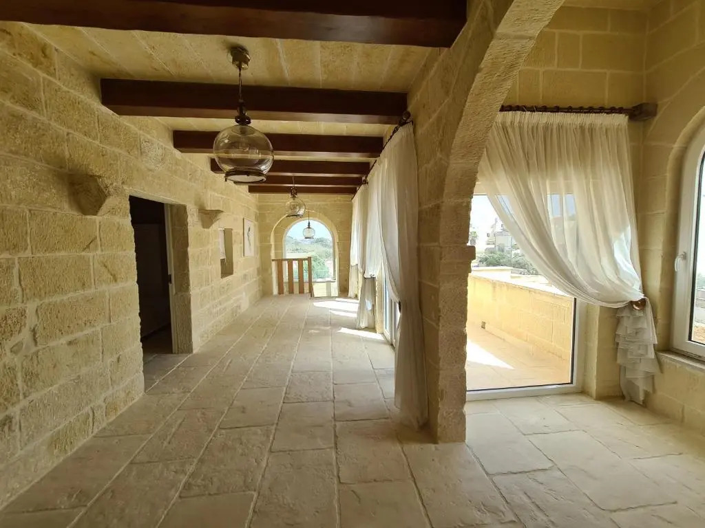 Farmhouse Villa with Large Pool and Garden in Gozo