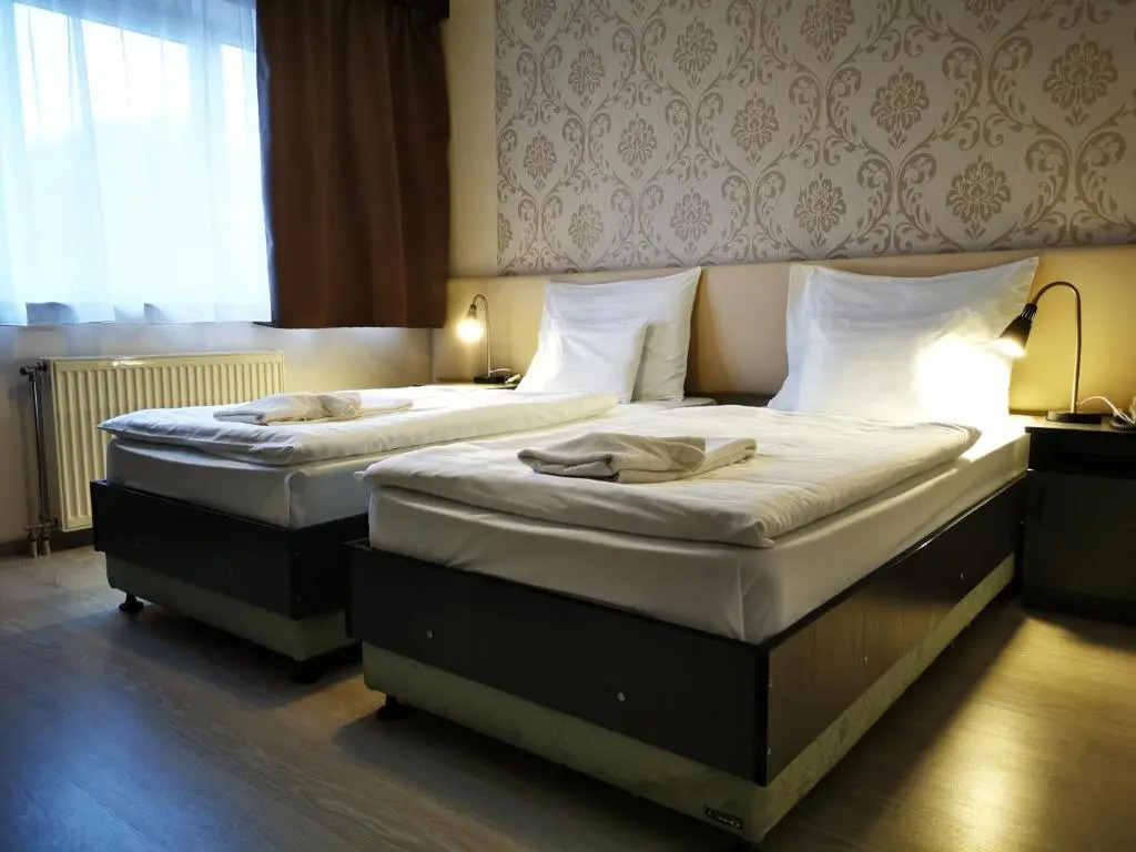 Patyi Étterem és Hotel