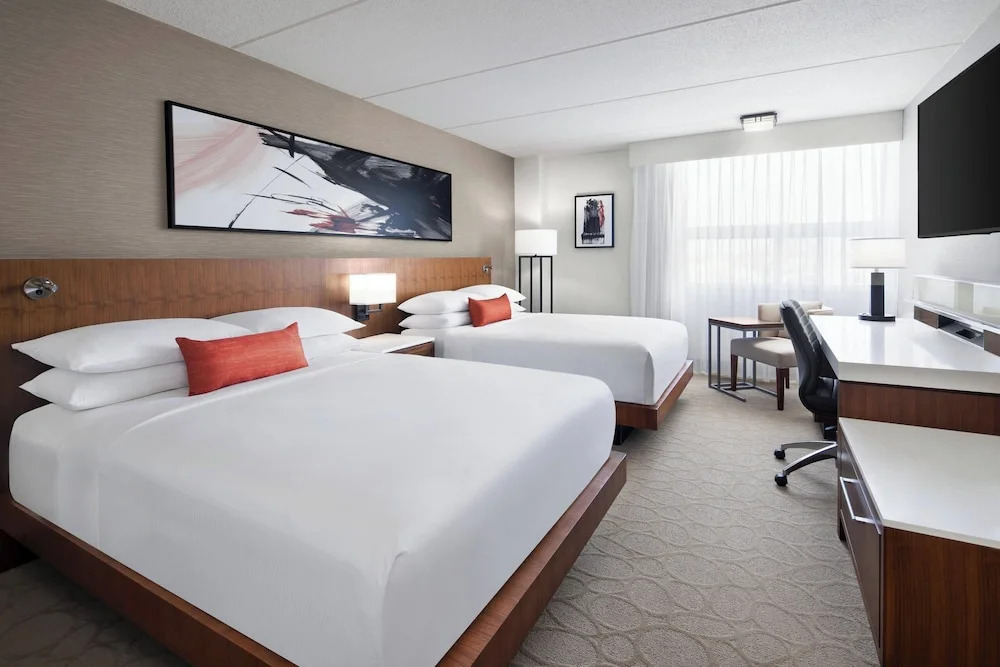 Ramada Plaza Green Bay