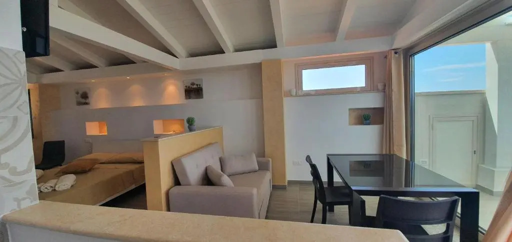 SANTA VENERE Apartments "PARCHEGGIO interno MOTO-AUTO"
