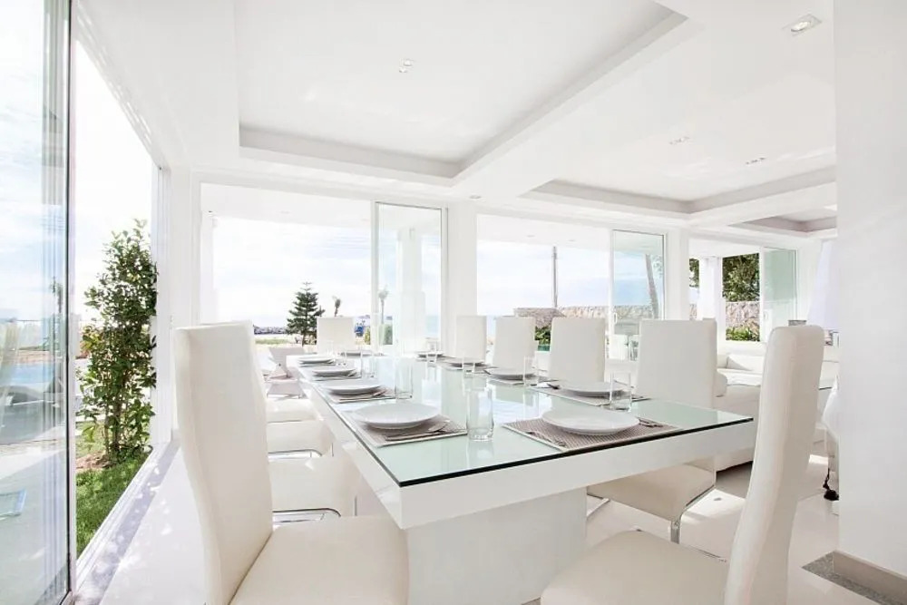 Na Jomtien Beachfront Villa
