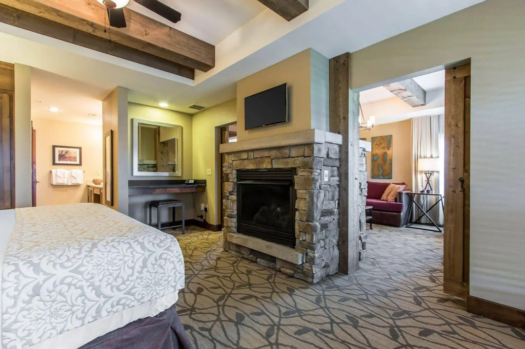 Hilton Grand Vacation Club Paradise Point Hollister