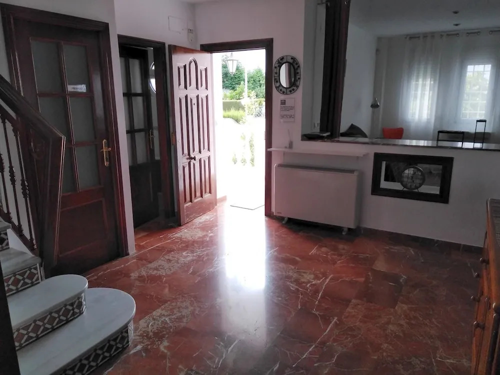 Villa With 4 Bedrooms in Cúllar Vega, With Private Pool, Furnished Ter